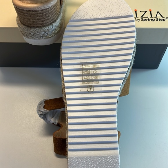 PATRIZIA by Spring Step-Talus Sandal - Picture 5 of 6